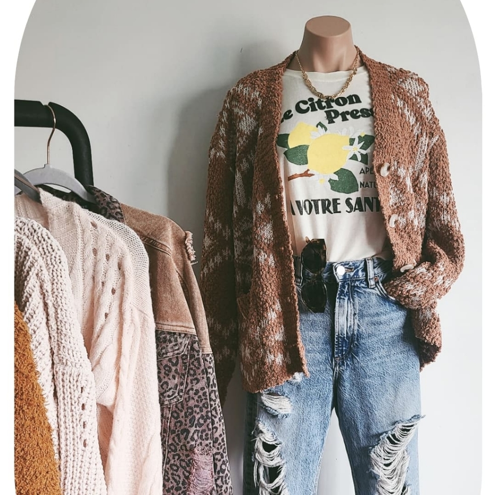 🚨END OF YEAR SALE// Nutmeg Cardigan - Picture 3 of 4